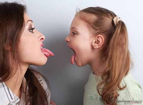How to kiss with tongue. Смотреть фото How to kiss with tongue. Смотреть картинку How to kiss with tongue. Картинка про How to kiss with tongue. Фото How to kiss with tongue